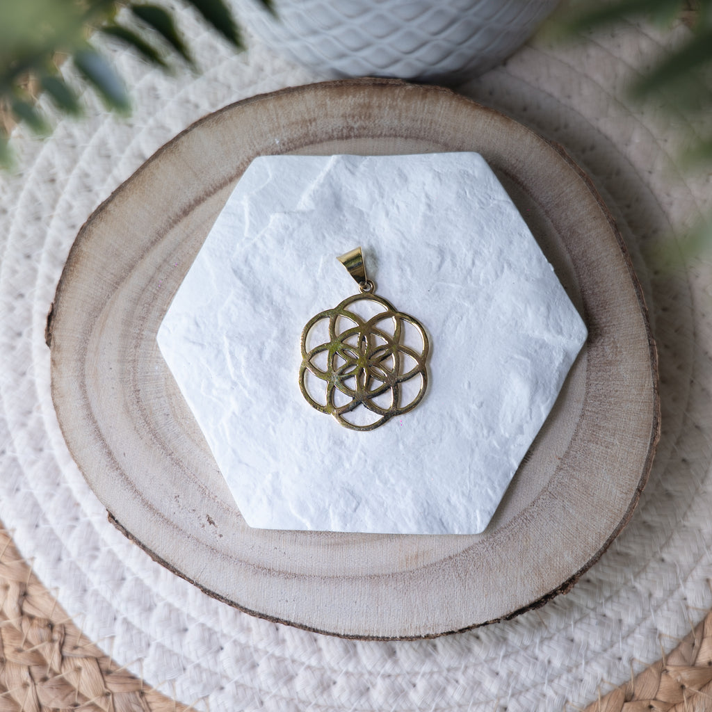 Pendentif en bronze Graine de vie