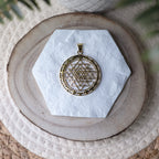 Pendentif en bronze Sri yantra